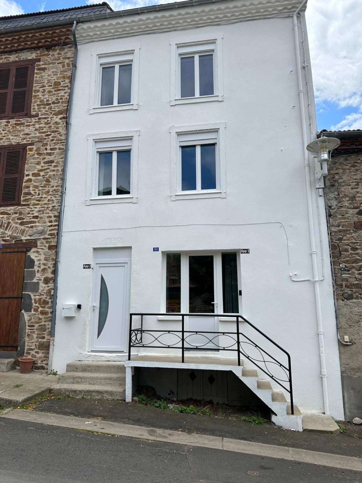Chez Romain Massiac Exterior photo